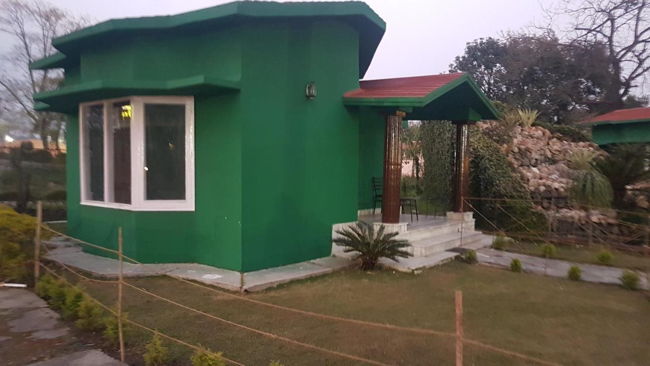 Midway Resort Rishīkesh Εξωτερικό φωτογραφία