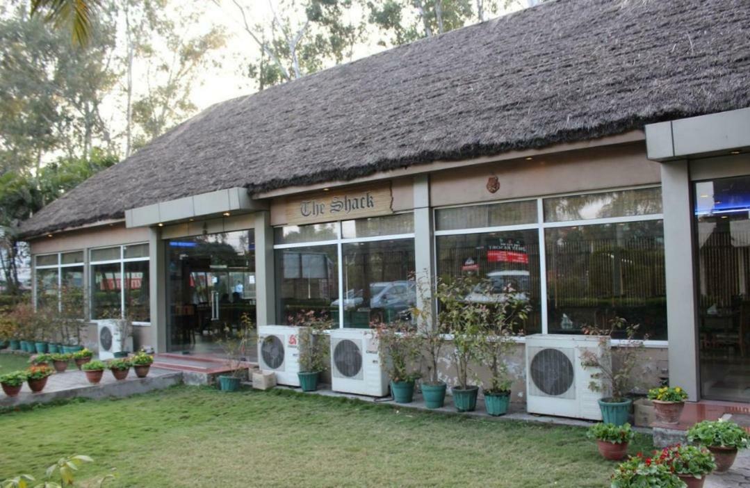 Midway Resort Rishīkesh Εξωτερικό φωτογραφία